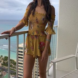 Planet Blue off-shoulder ramper